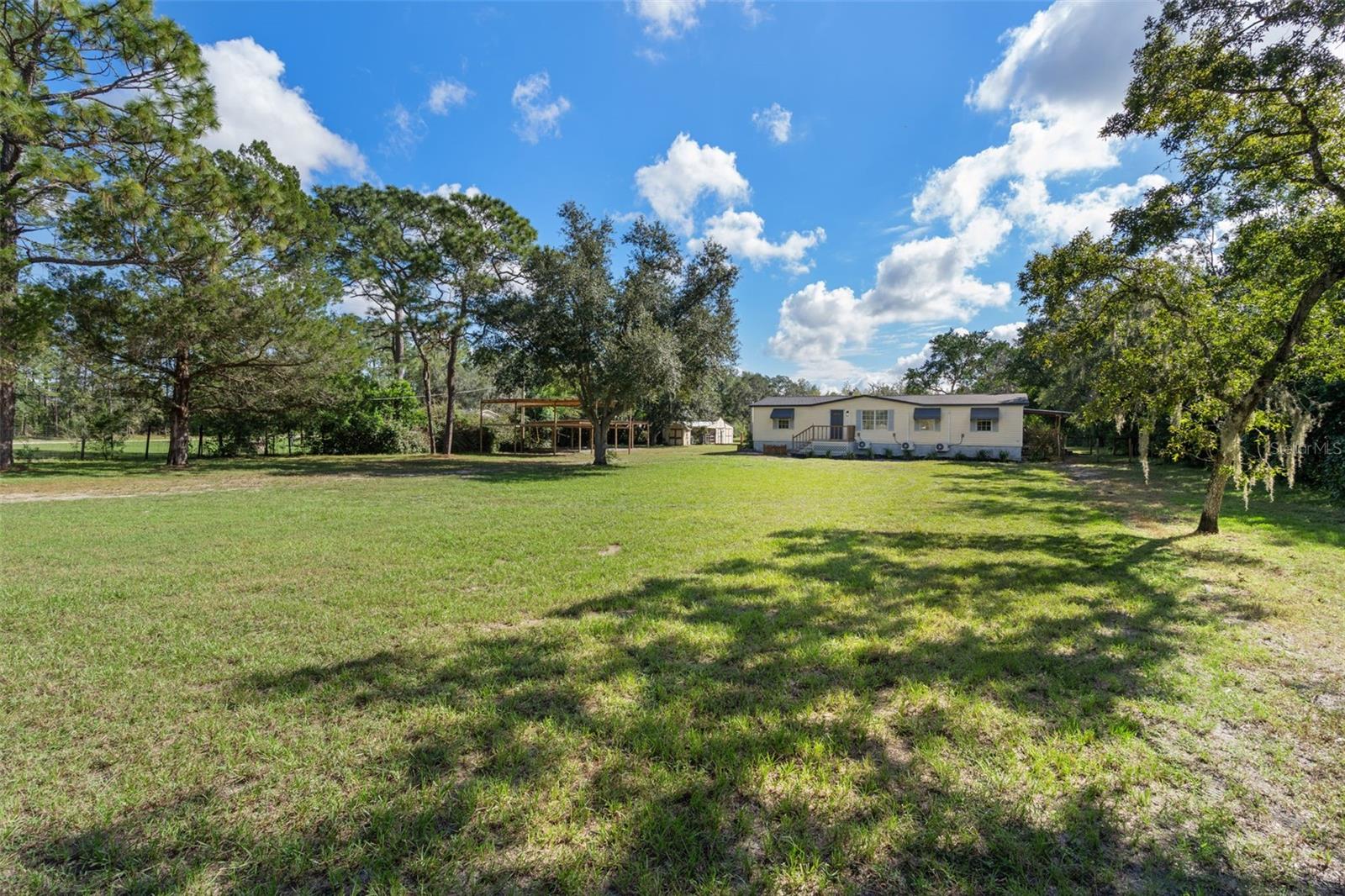 18446 EDGEWOOD DR — photo 51