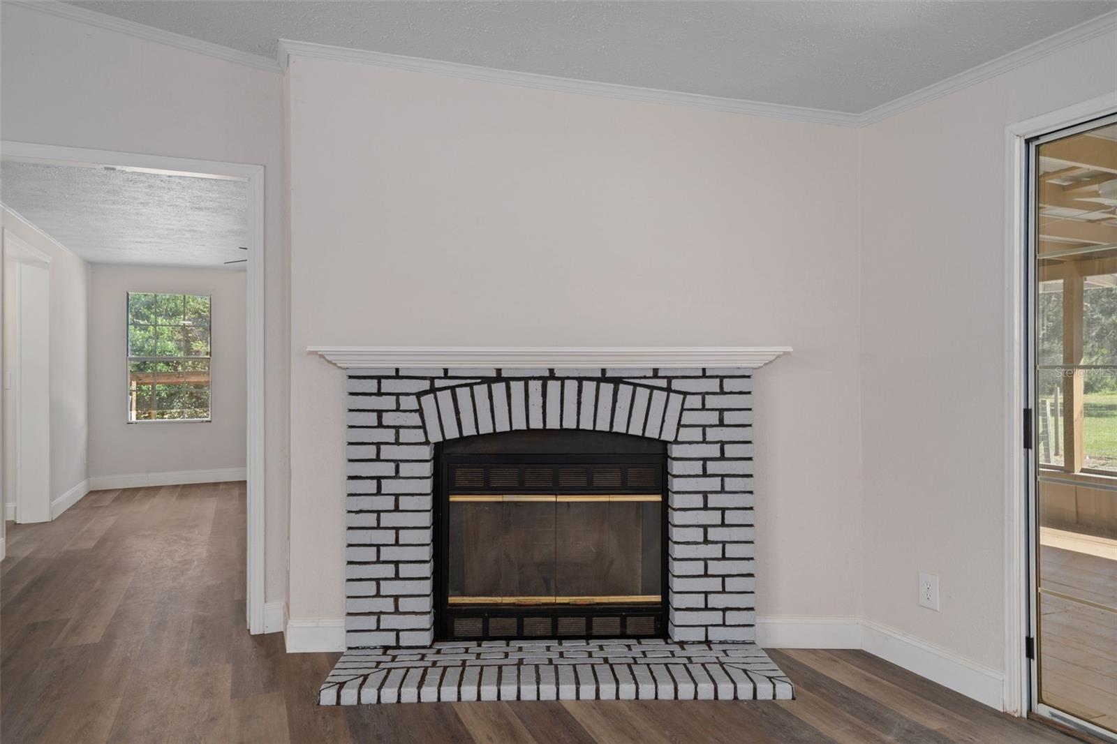 18446 EDGEWOOD DR — photo 12