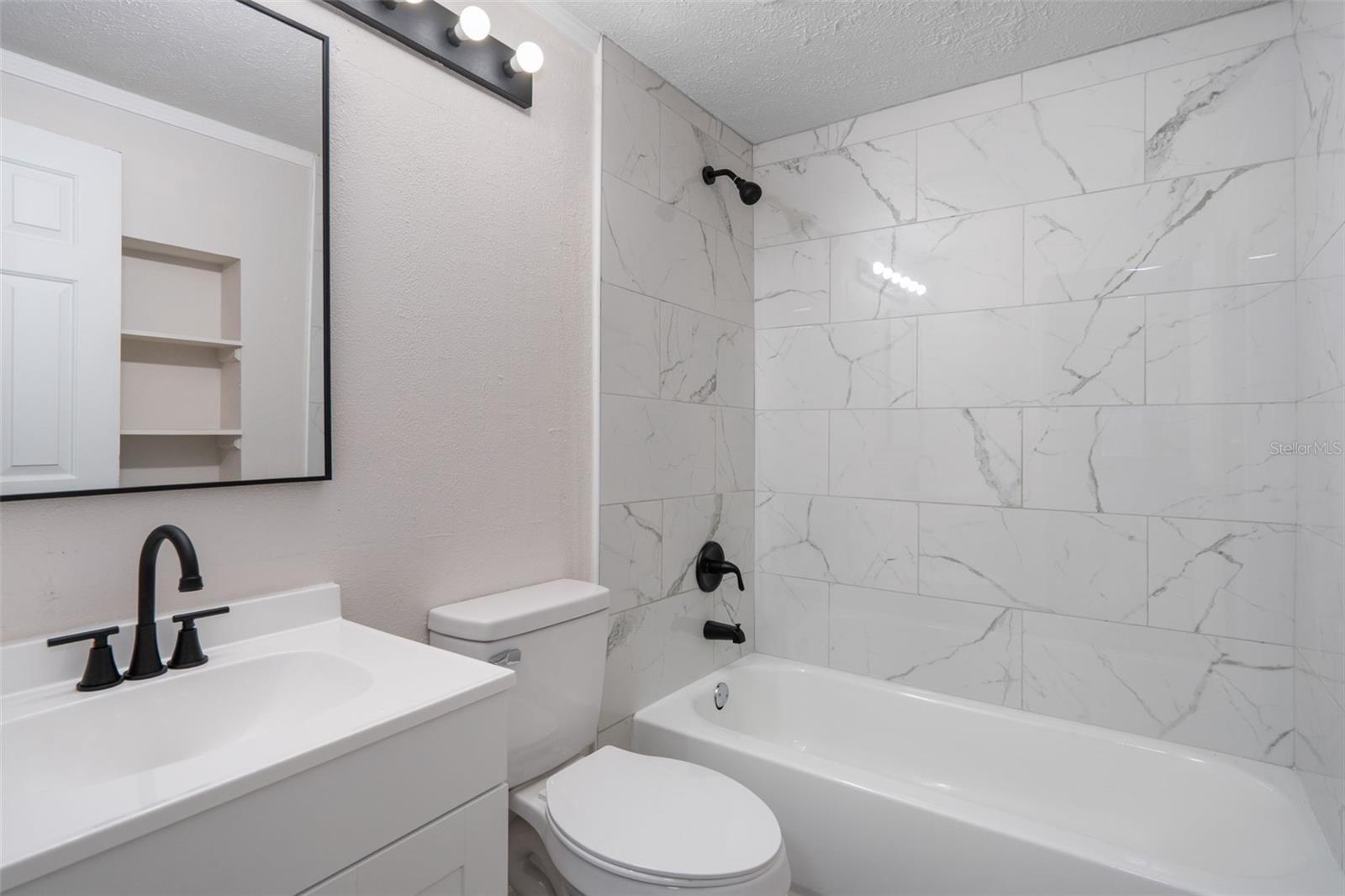 18446 EDGEWOOD DR — photo 39
