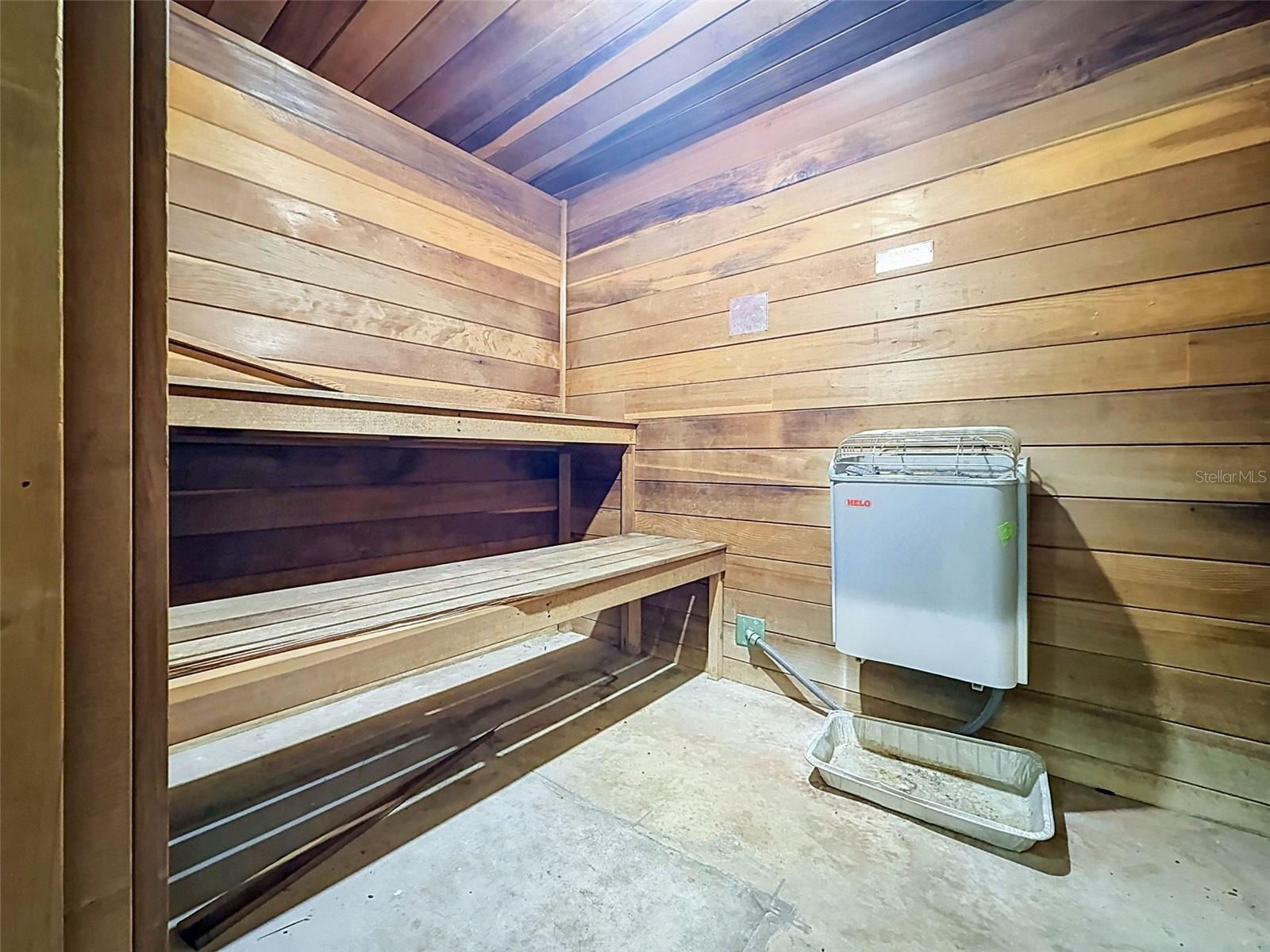1520 GLEN OAKS DR E #244 — photo 34
