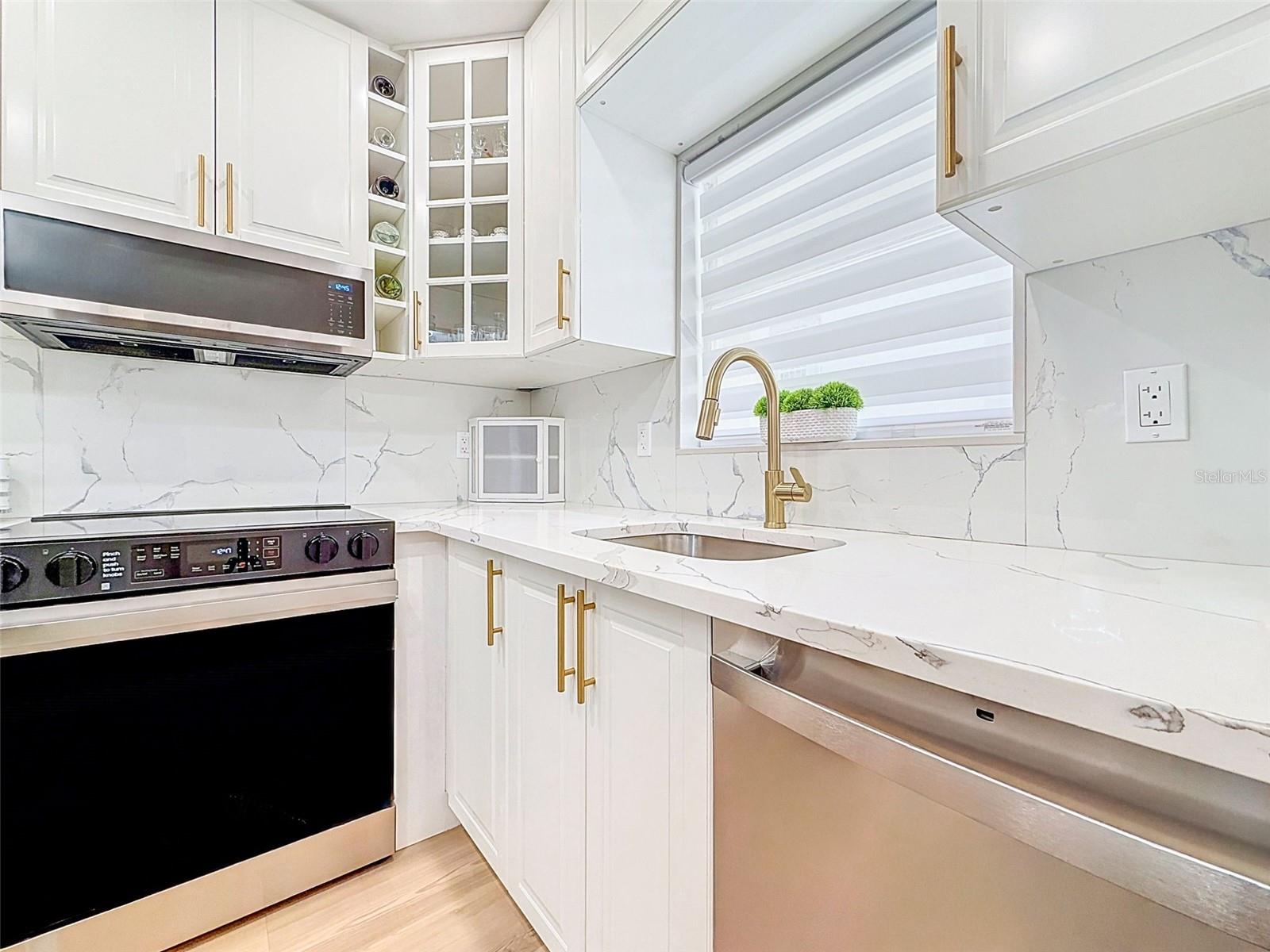 1520 GLEN OAKS DR E #244 — photo 9
