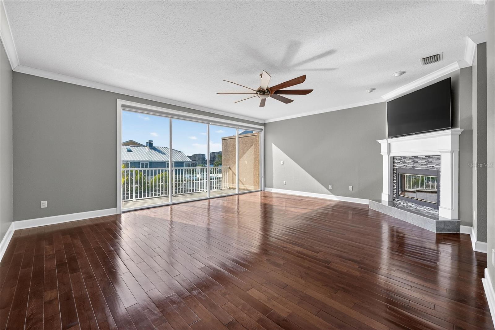 348 LARBOARD WAY — photo 14