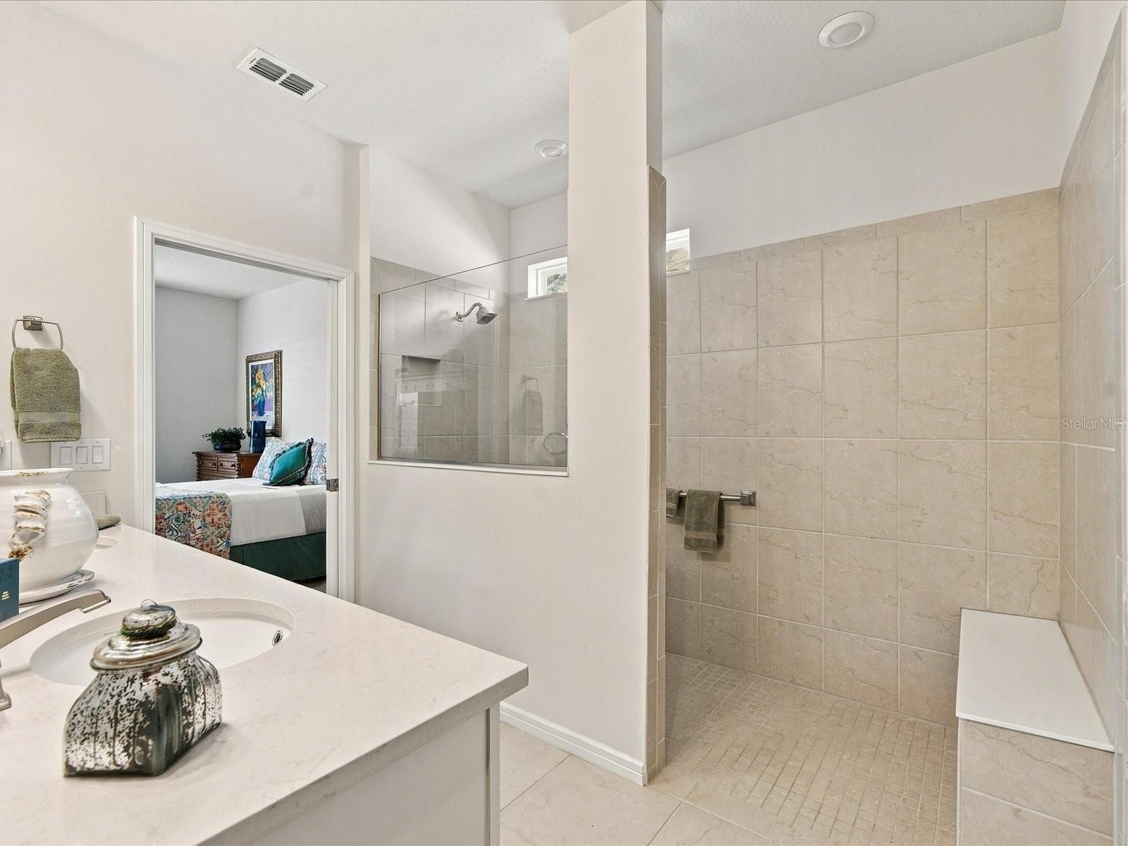 5547 BAY TIDE CT — photo 32