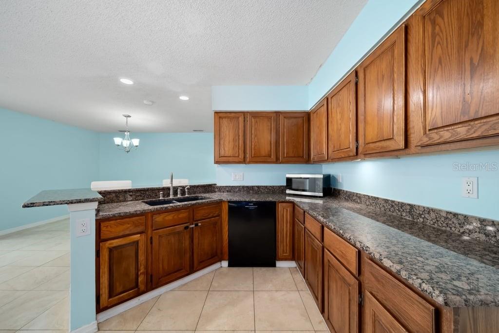 4119 MORELAND DR — photo 7