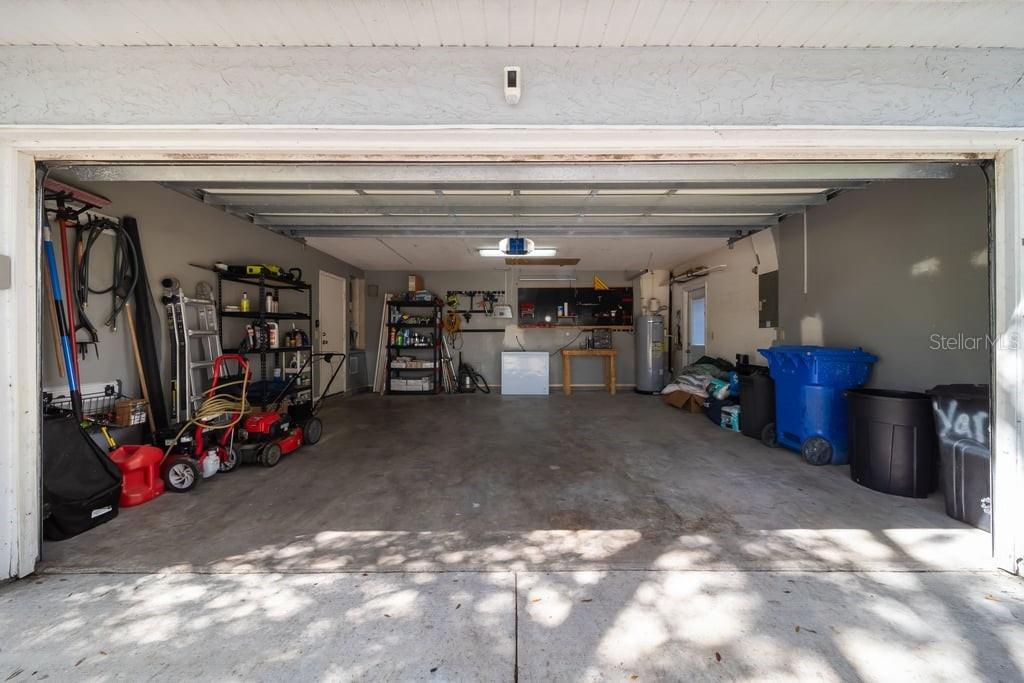 4119 MORELAND DR — photo 34
