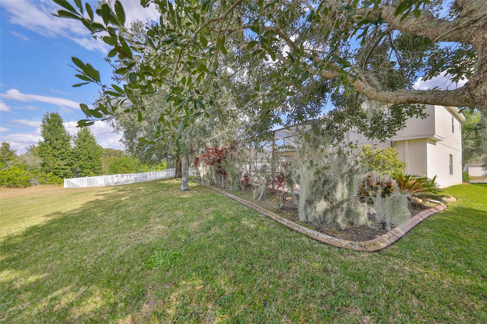 13914 CHALK HILL PL — photo 49