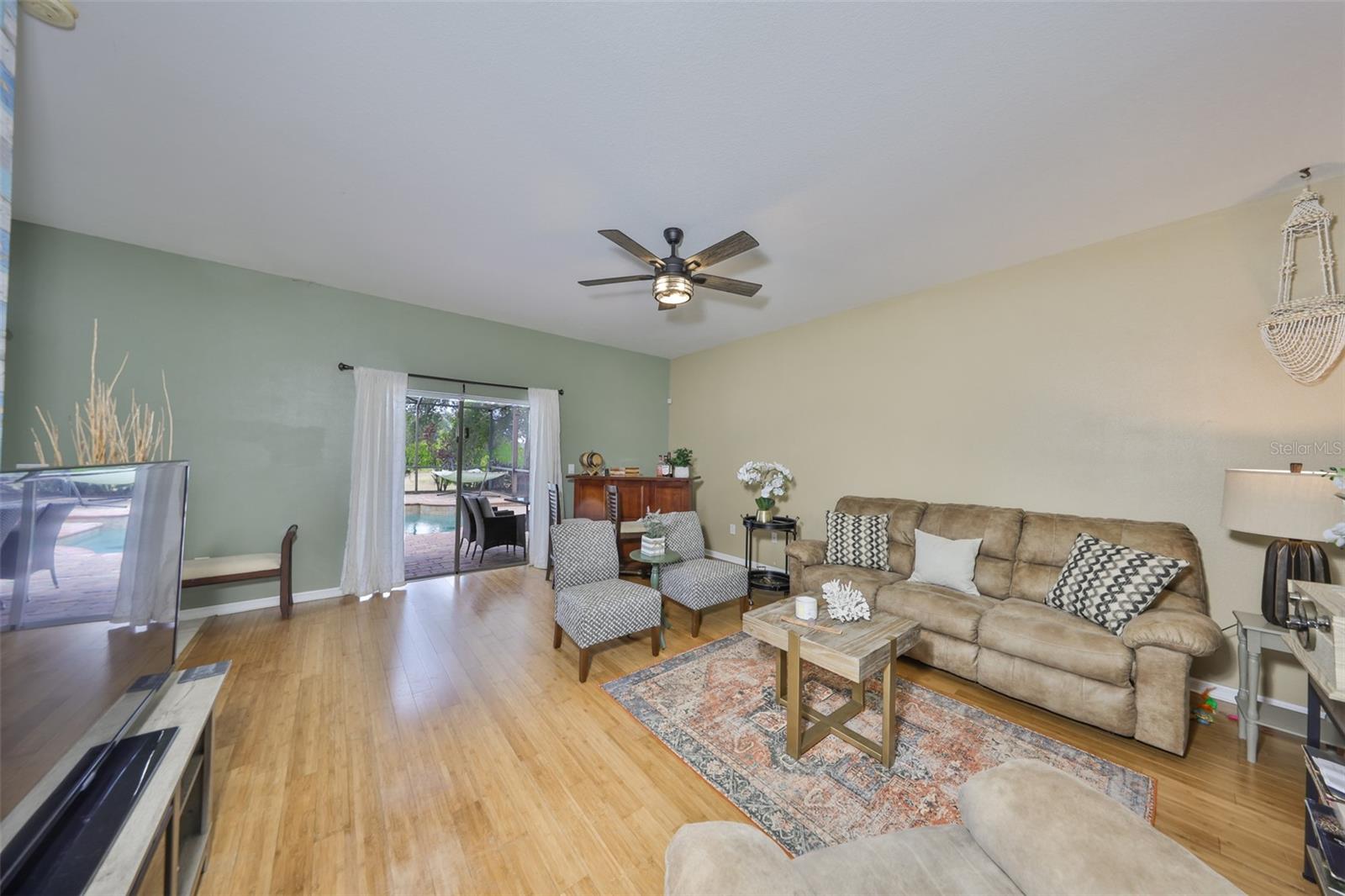 13914 CHALK HILL PL — photo 21