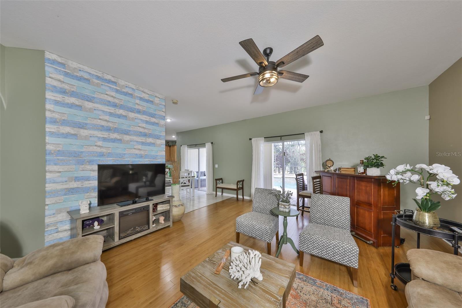 13914 CHALK HILL PL — photo 22