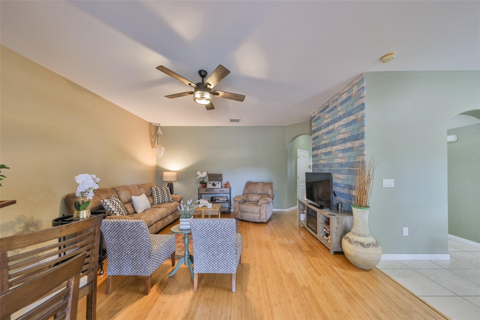 13914 CHALK HILL PL — photo 19