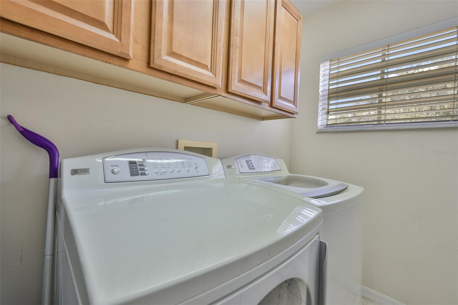 13914 CHALK HILL PL — photo 29