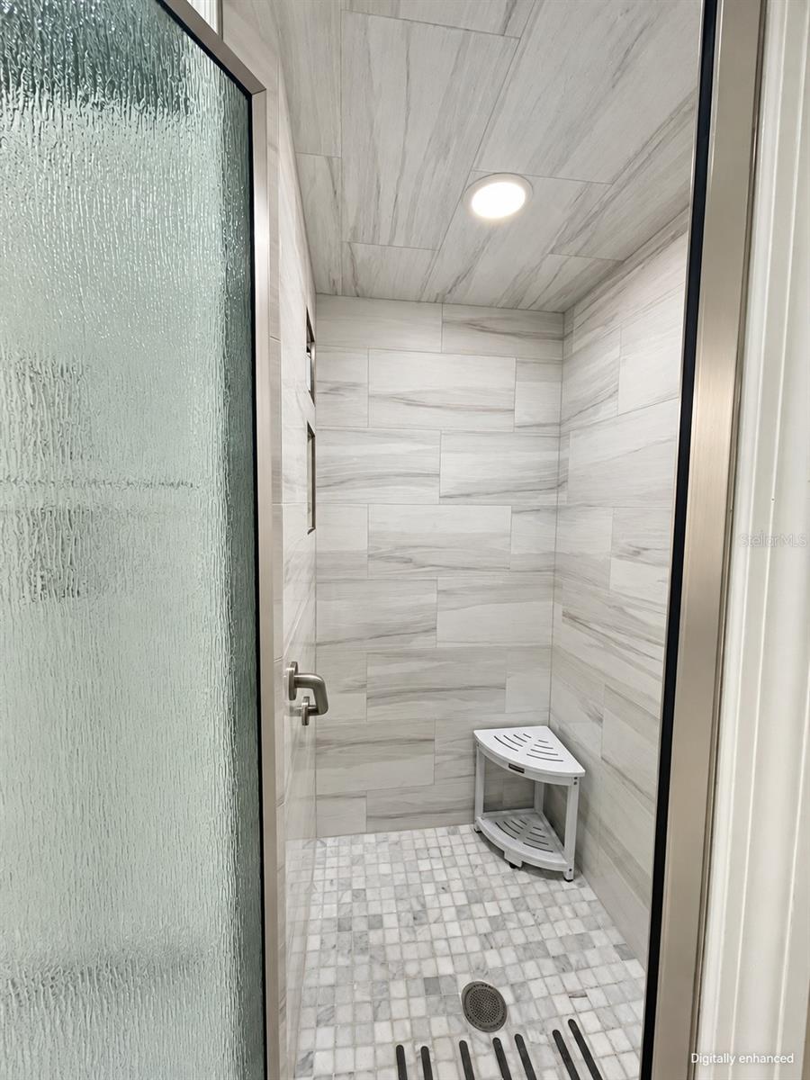393 VISTA WOOD DR — photo 31