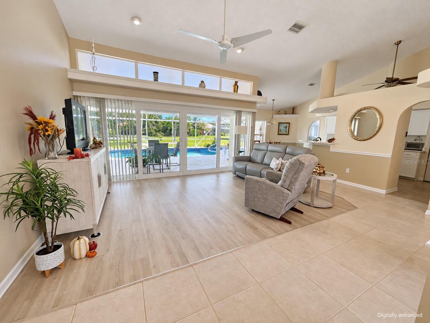 393 VISTA WOOD DR — photo 4