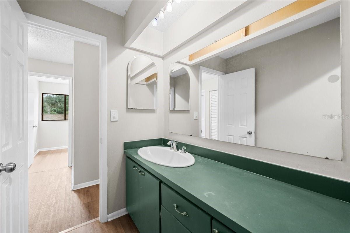 7903 CEDAR DR — photo 19