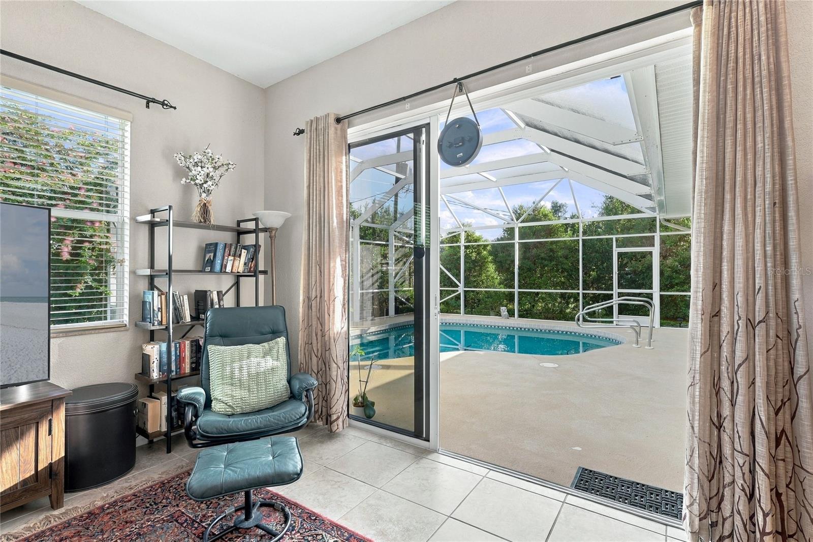 4364 SKYWAY AVE — photo 19