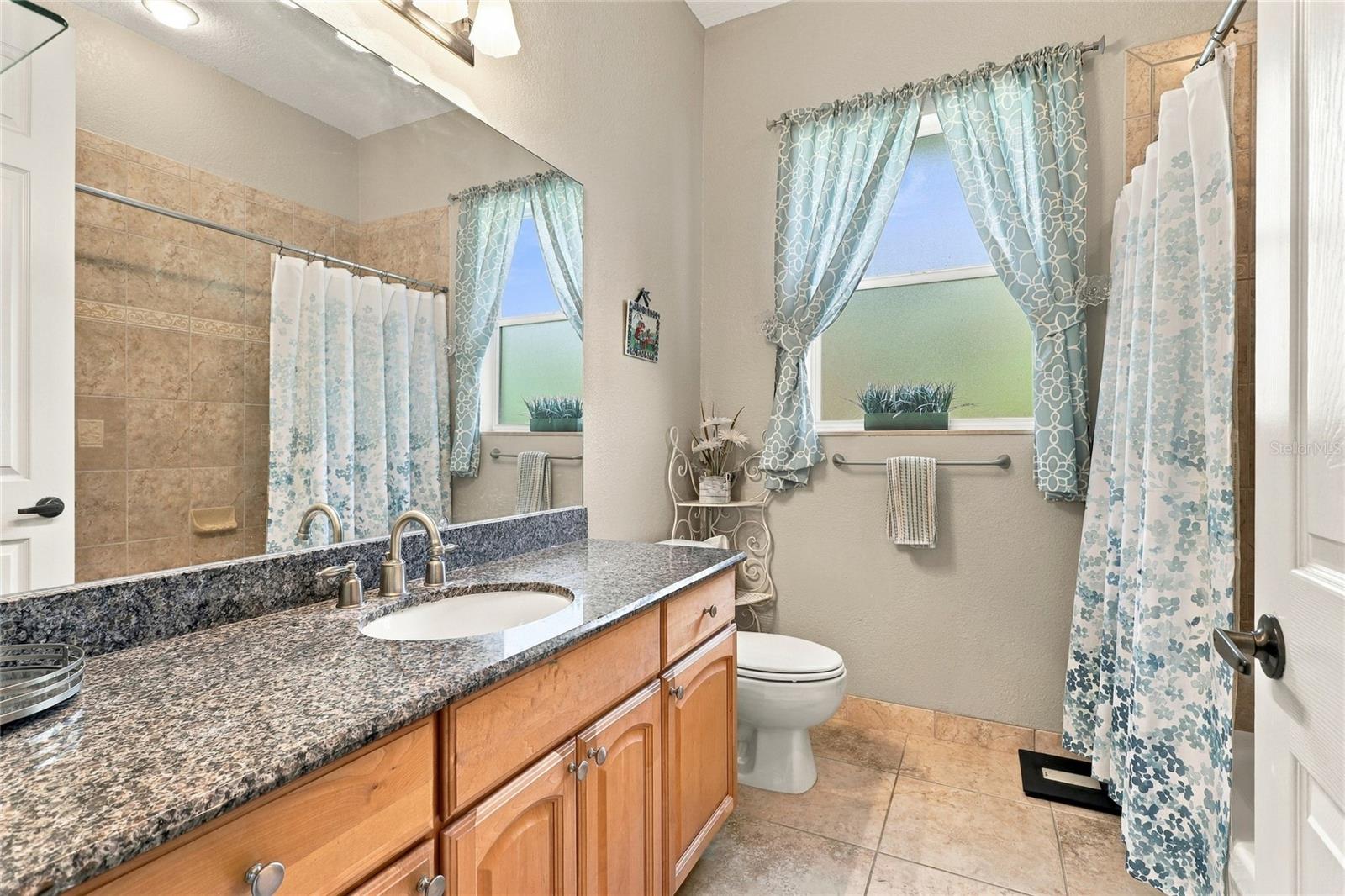 4364 SKYWAY AVE — photo 32