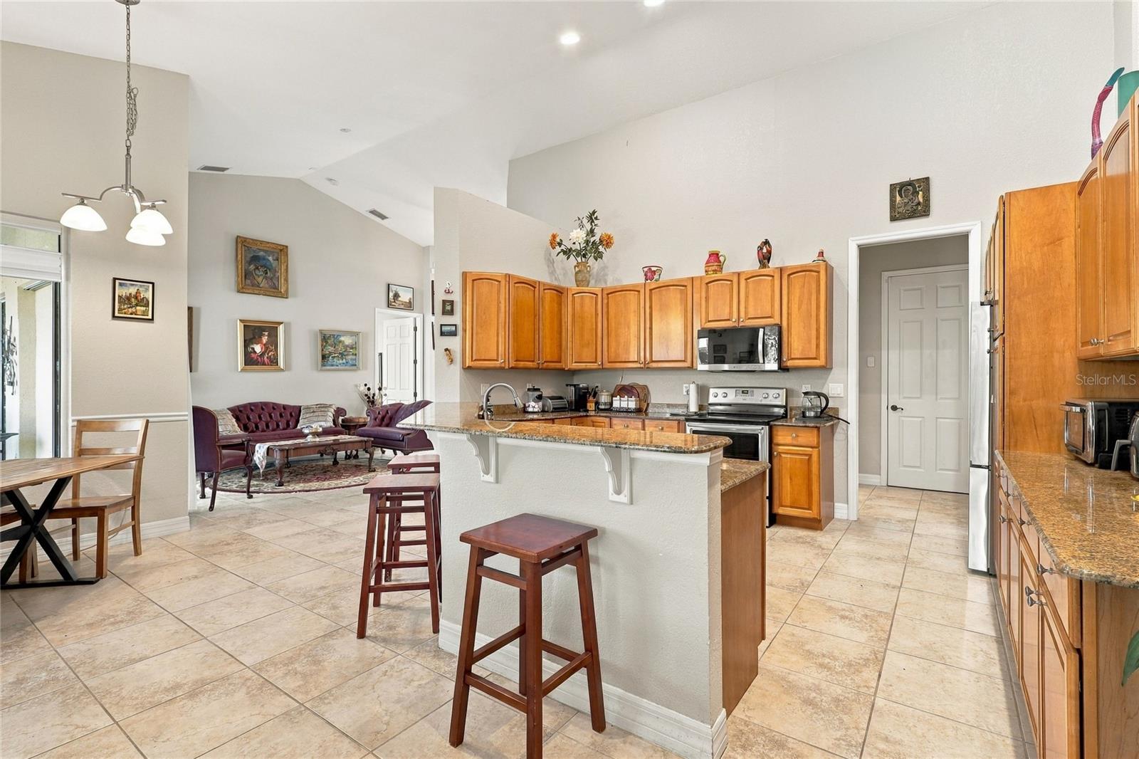 4364 SKYWAY AVE — photo 14