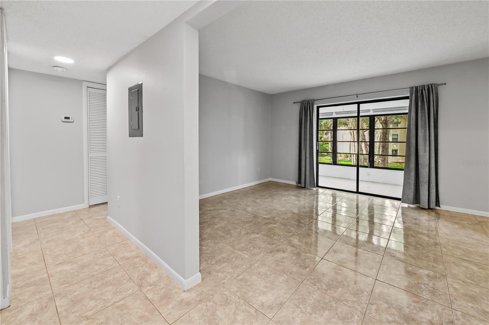 3399 MERMOOR DR #210 — photo 9