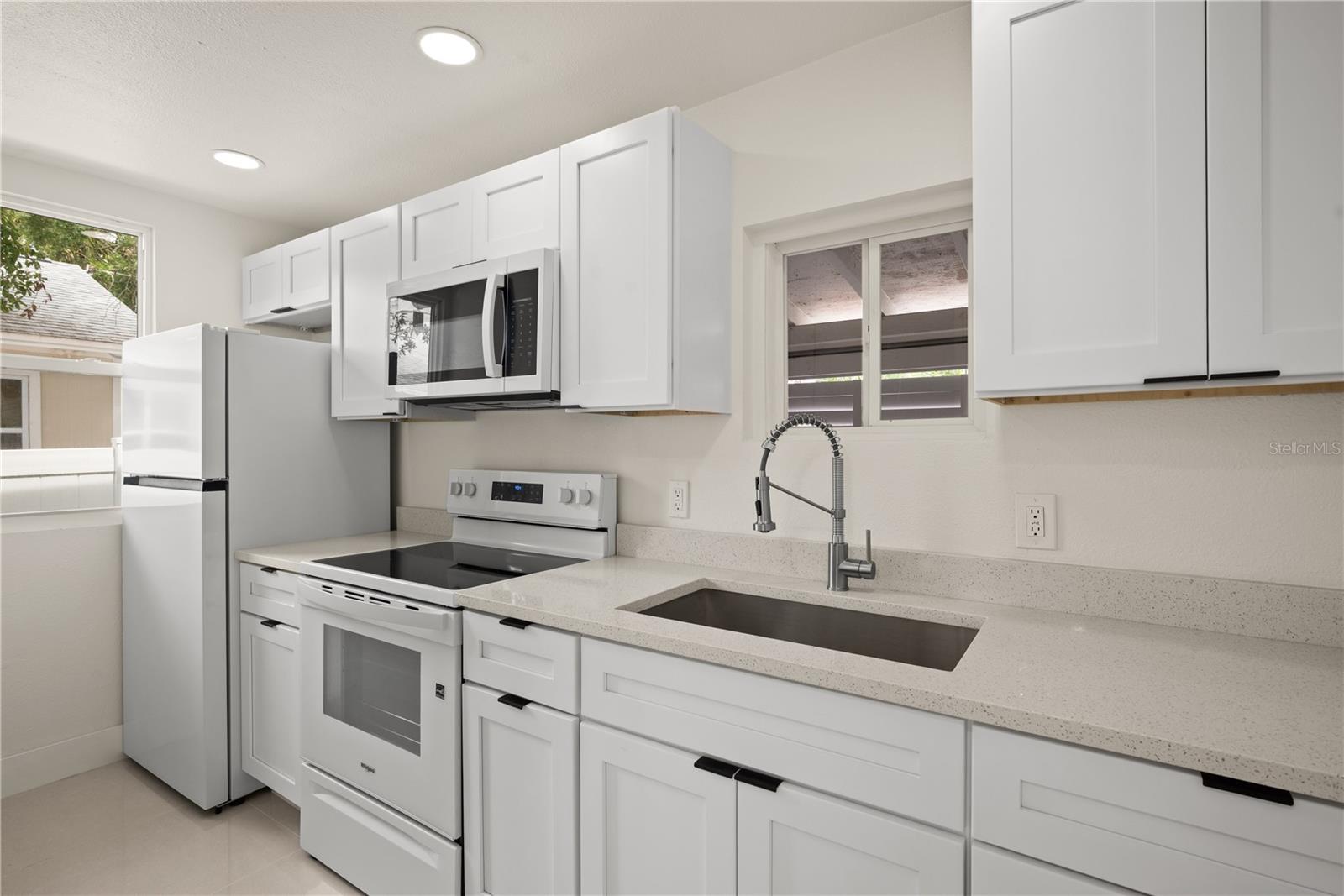 607 N OSCEOLA AVE #B — photo 5