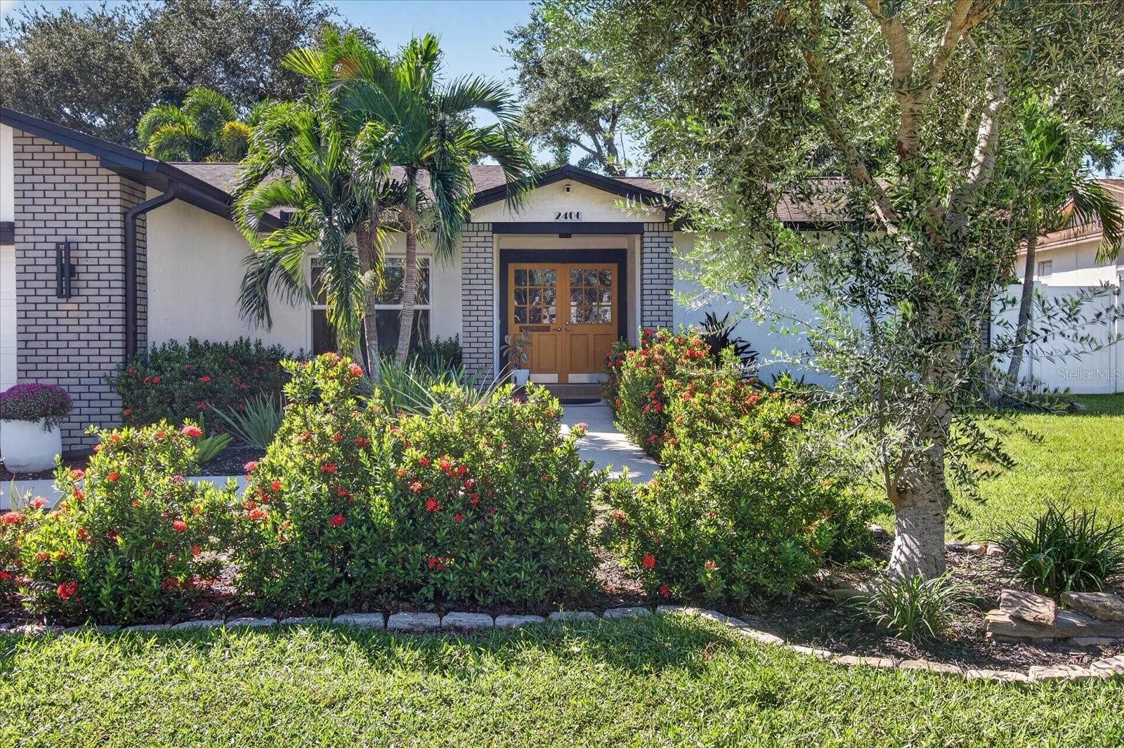 2406 COUNTRY TRAILS DR — photo 43