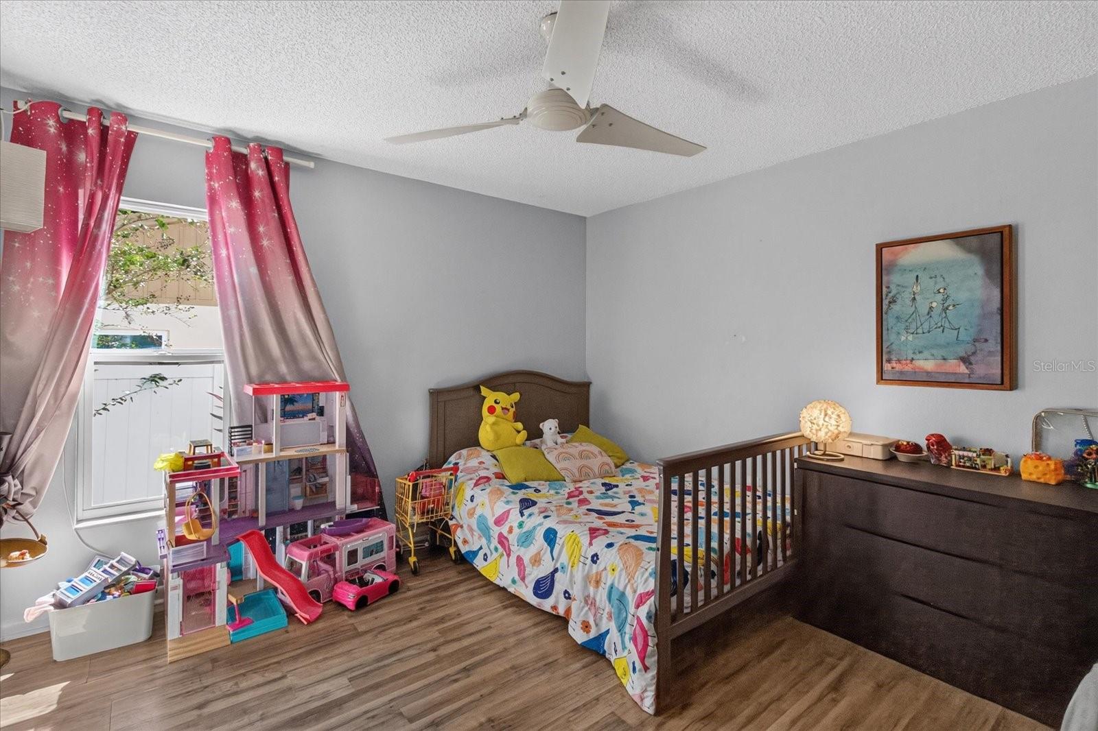 2406 COUNTRY TRAILS DR — photo 24
