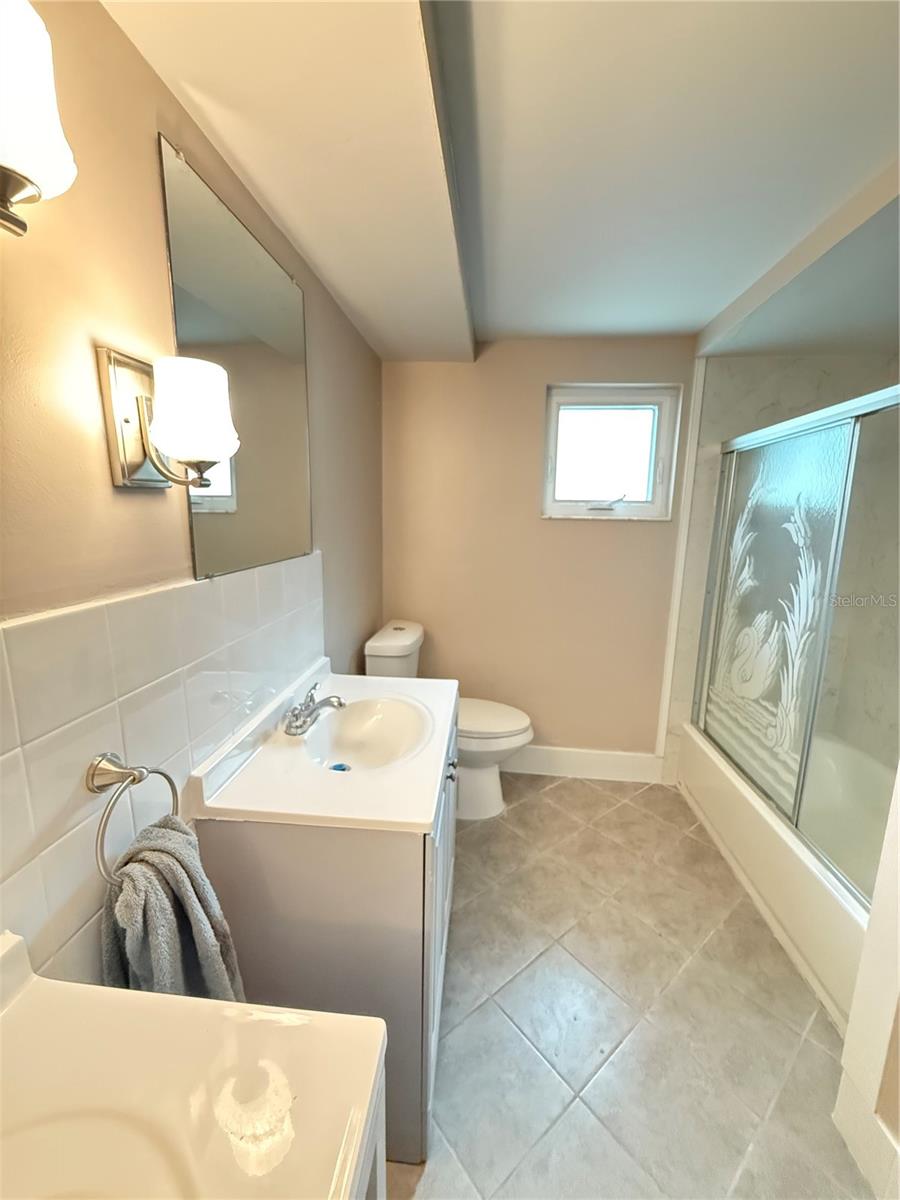 7320 KING ARTHUR DR — photo 8