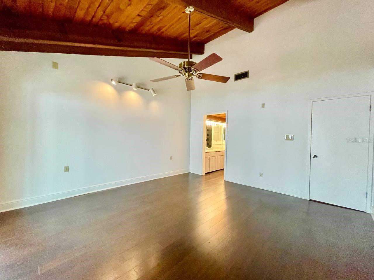 2328 FERN PL — photo 18