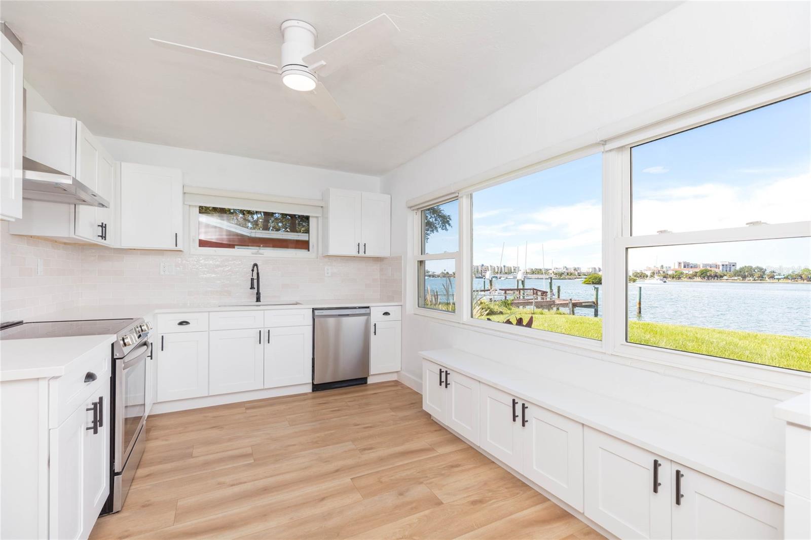 7160 S S, SHORE DR DR — photo 17