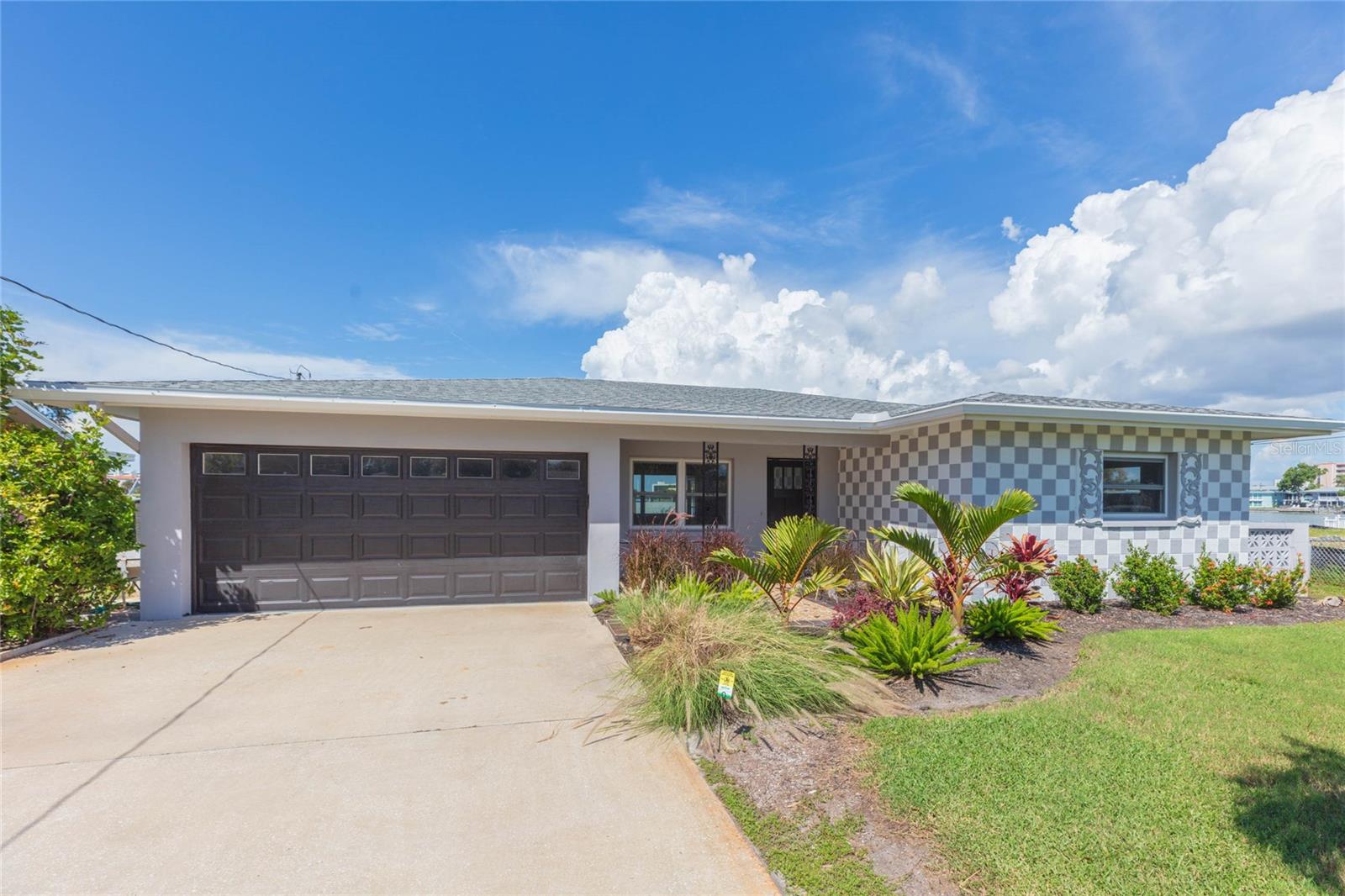 7160 S S, SHORE DR DR — photo 3
