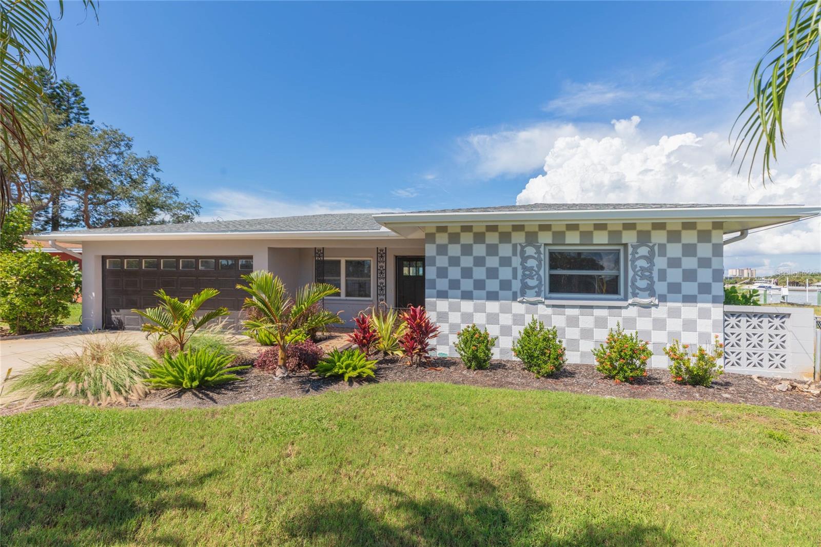 7160 S S, SHORE DR DR — photo 4