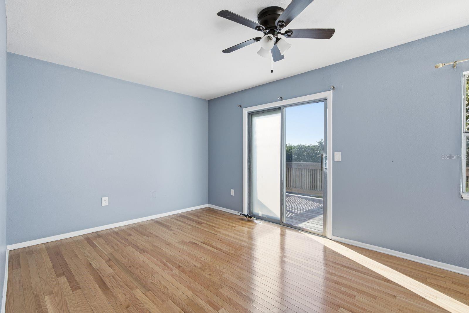 305 CRYSTAL BEACH AVE — photo 10