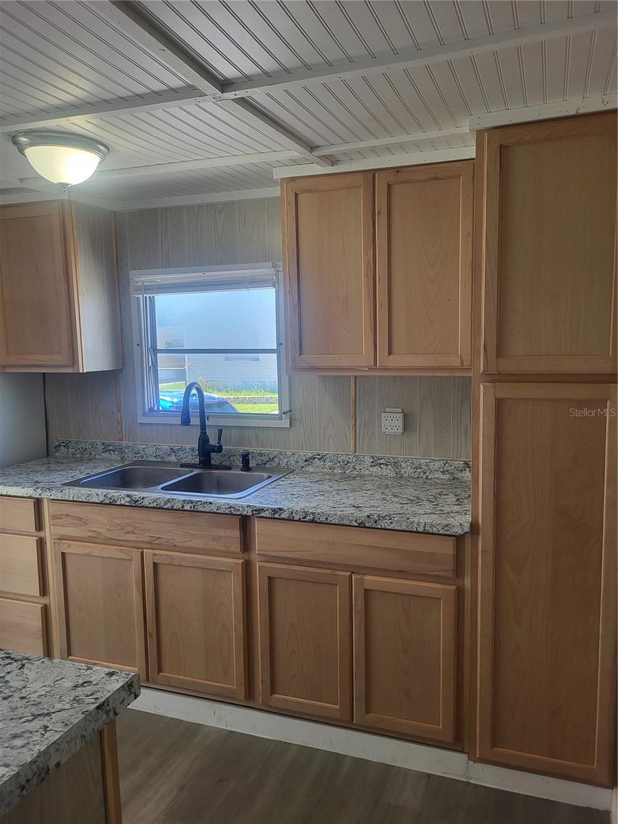 6580 SEMINOLE BLVD N #301A — photo 7