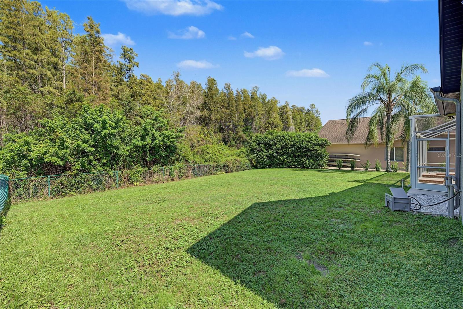 2126 BLUE BEECH CT — photo 43