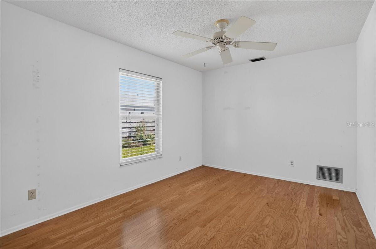 7604 19TH AVENUE DR W — photo 22