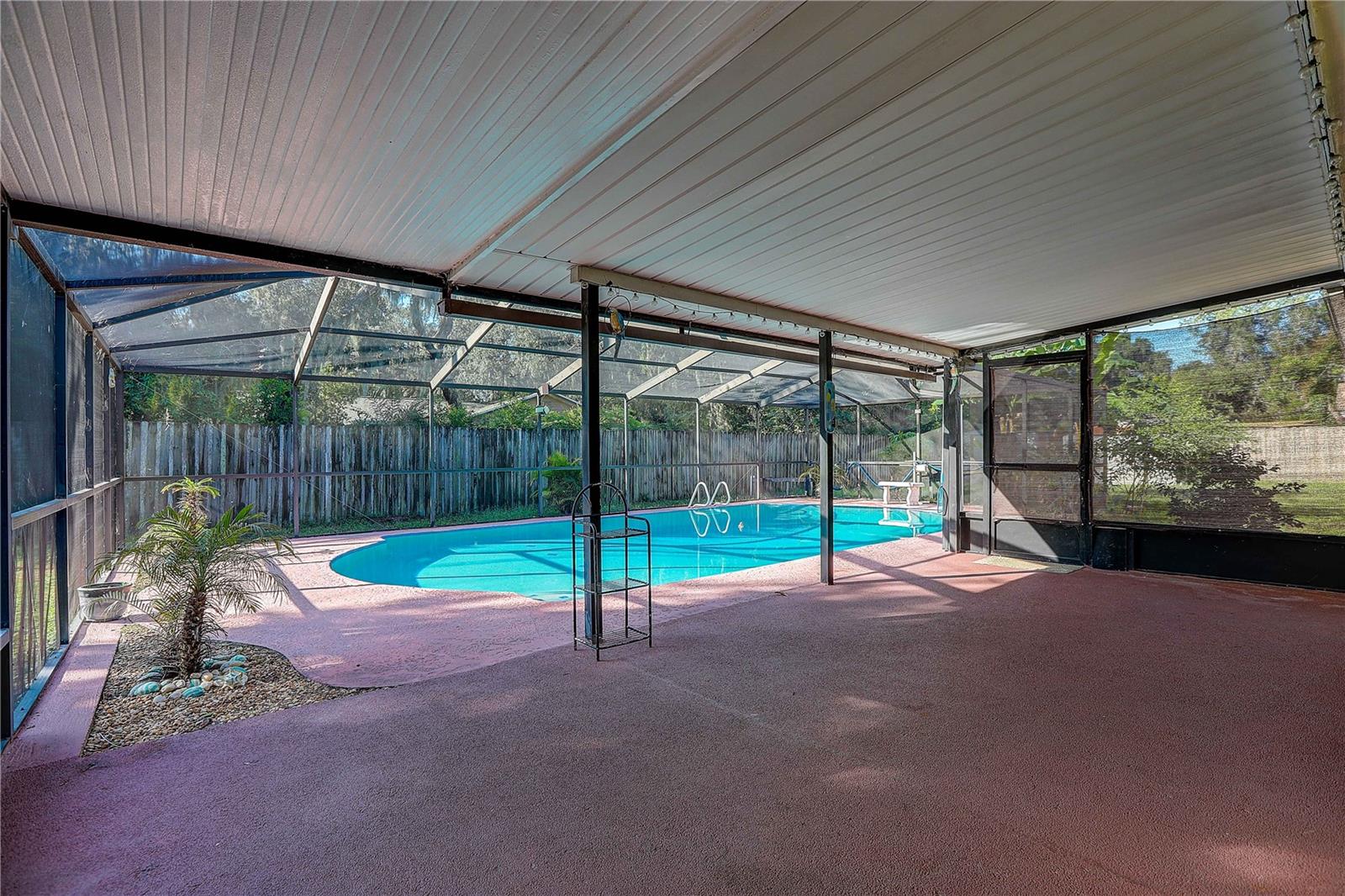 519 OAKHURST ST — photo 31