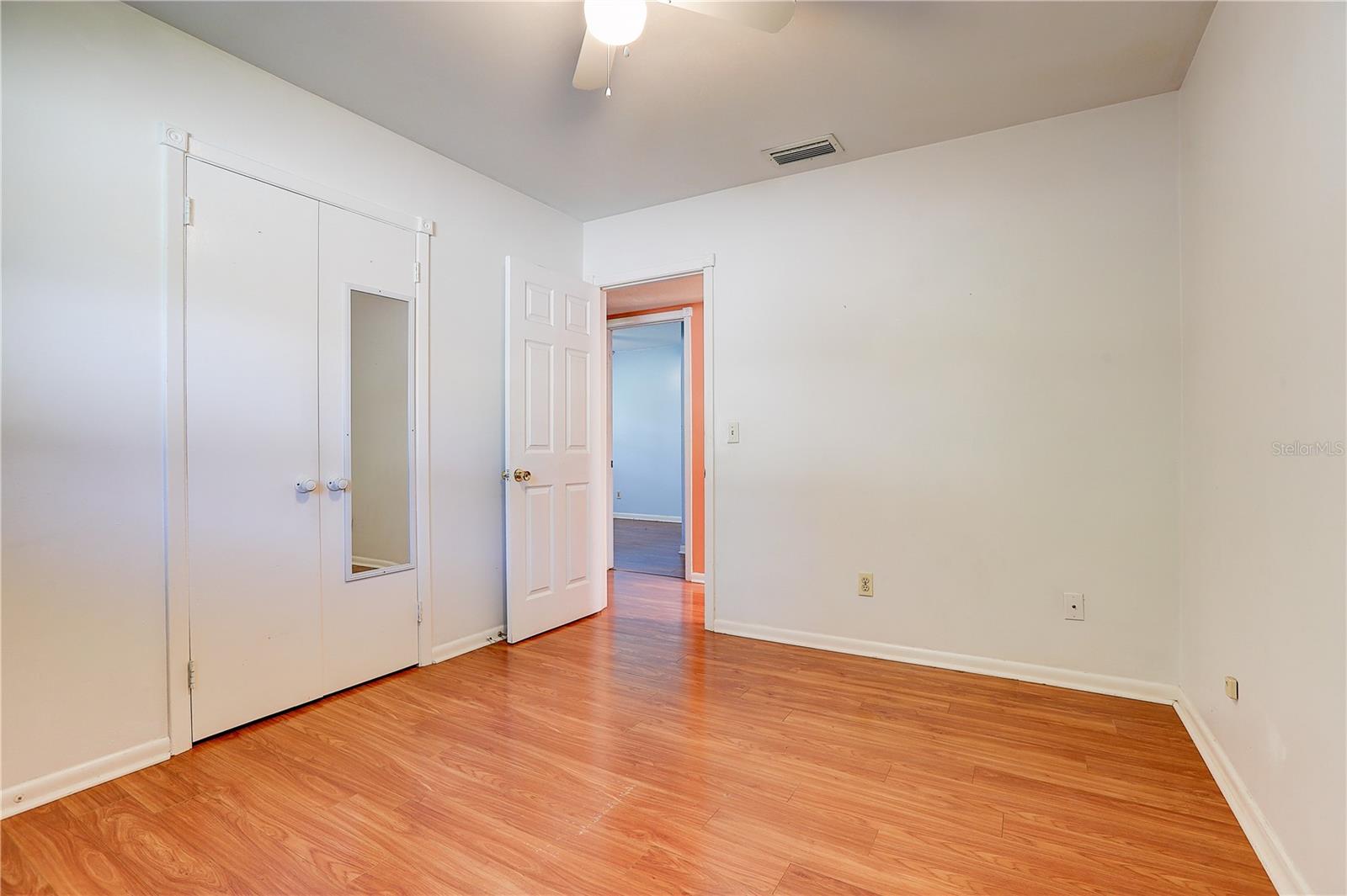 519 OAKHURST ST — photo 15