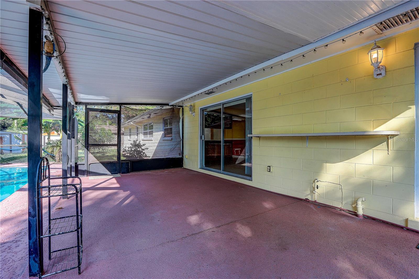 519 OAKHURST ST — photo 32