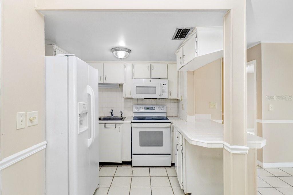 8602 HURON CT #50 — photo 6