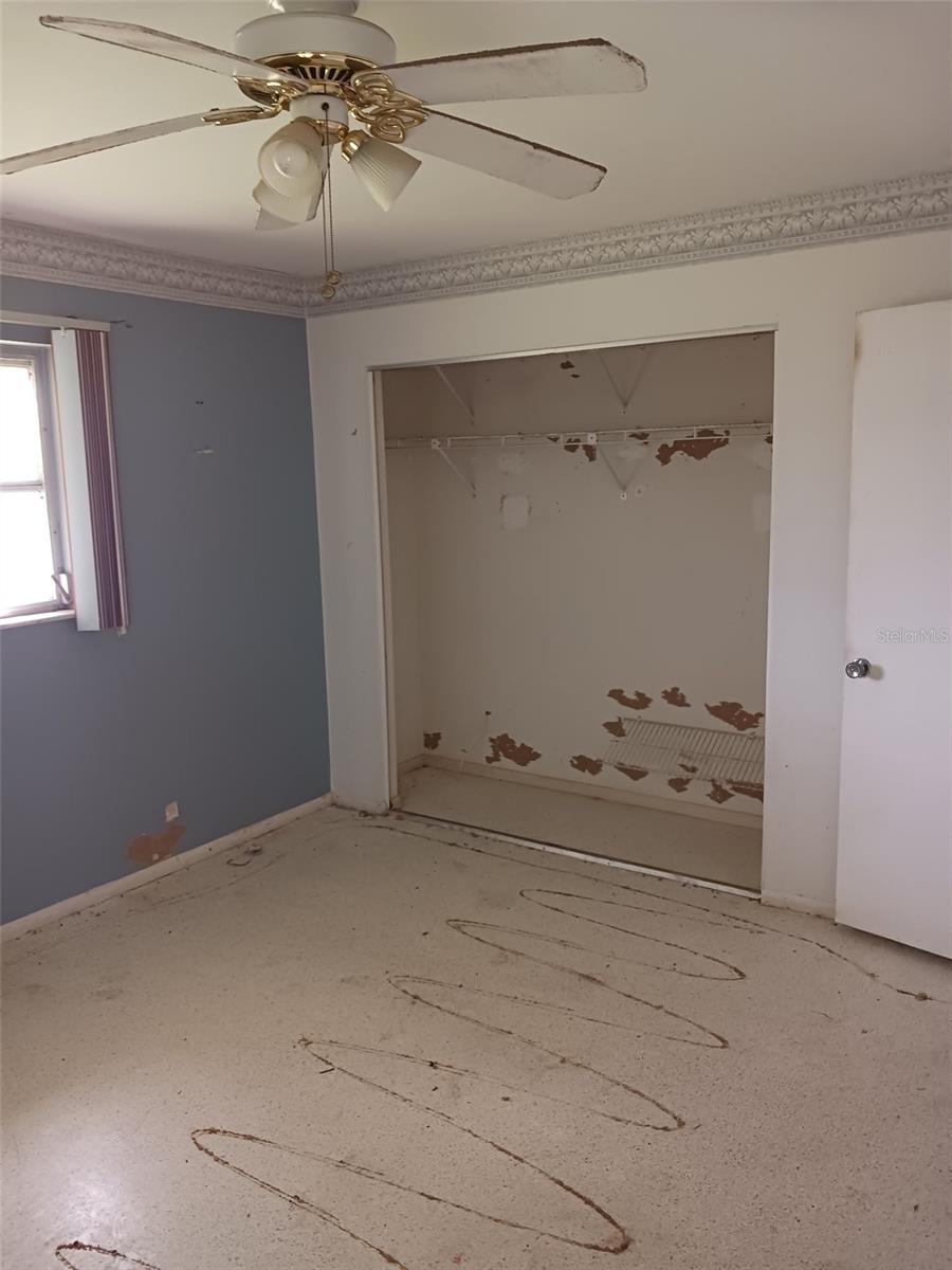 8402 FAY AVE — photo 16