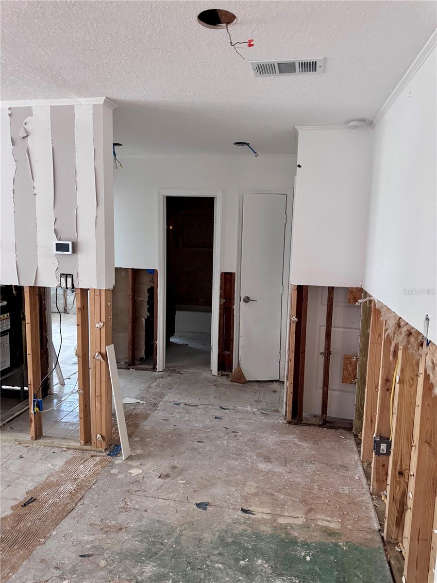 3701 SHORE ACRES BLVD NE — photo 11