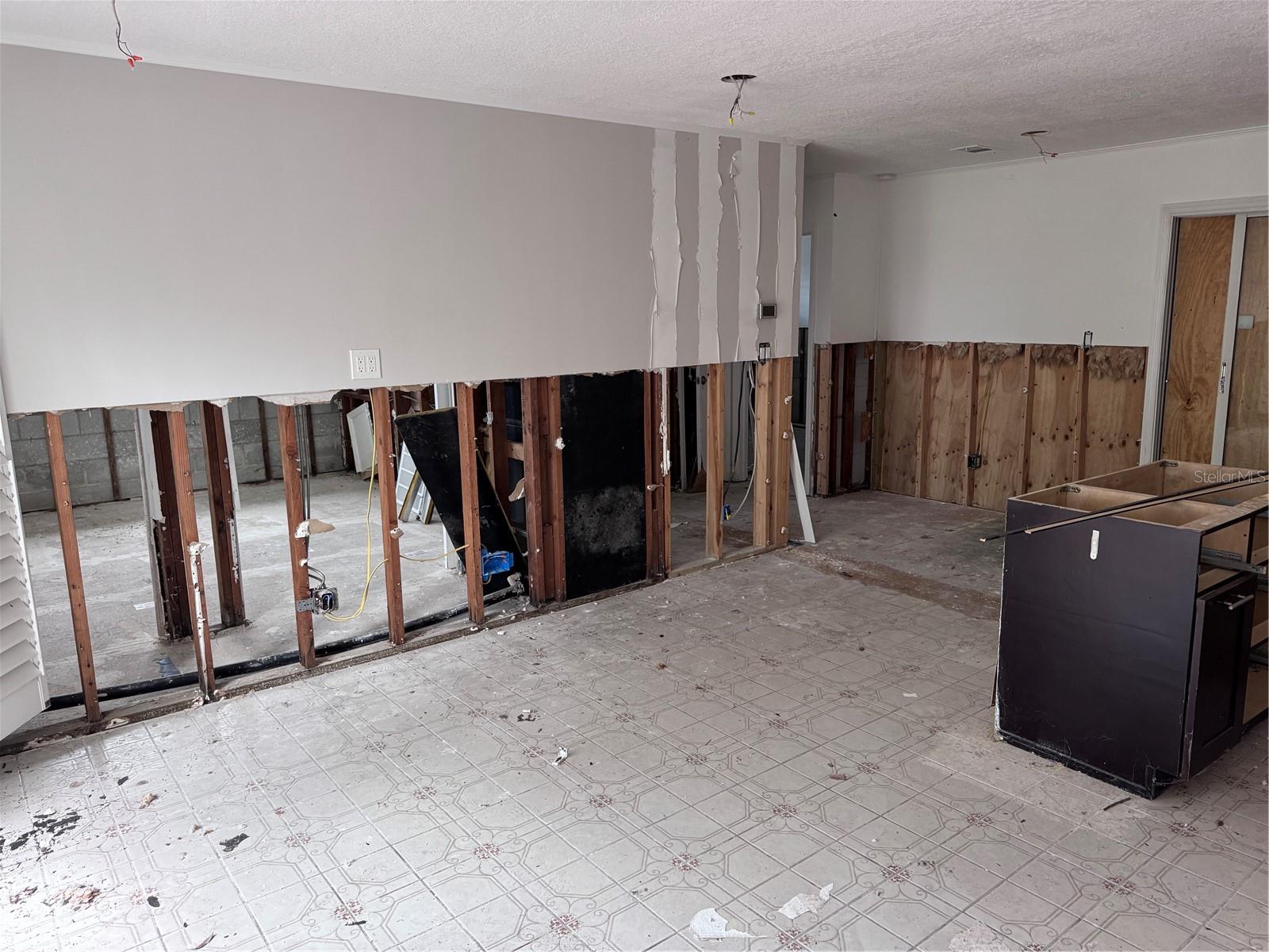 3701 SHORE ACRES BLVD NE — photo 6