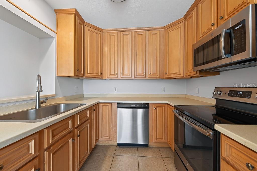 1708 POND LAKE DR — photo 21