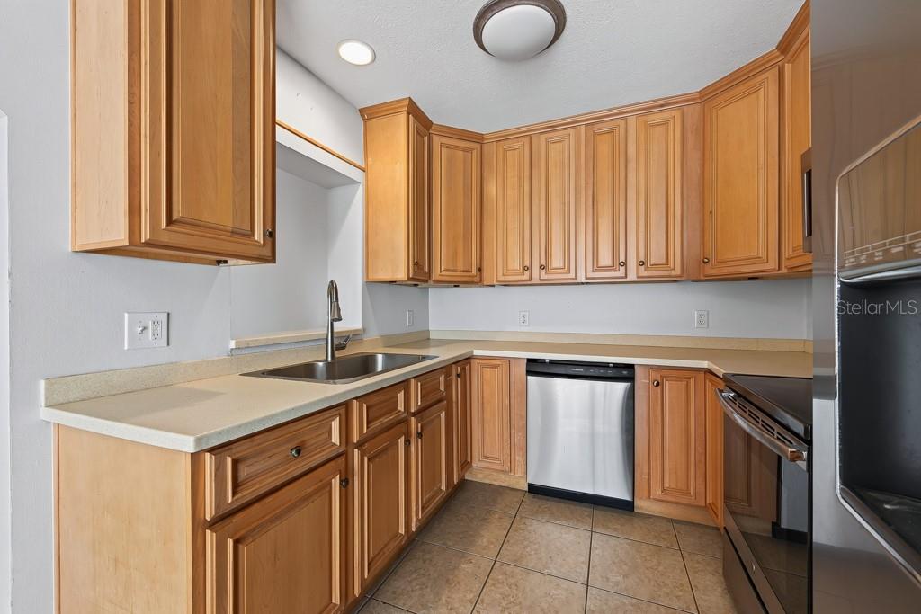 1708 POND LAKE DR — photo 20