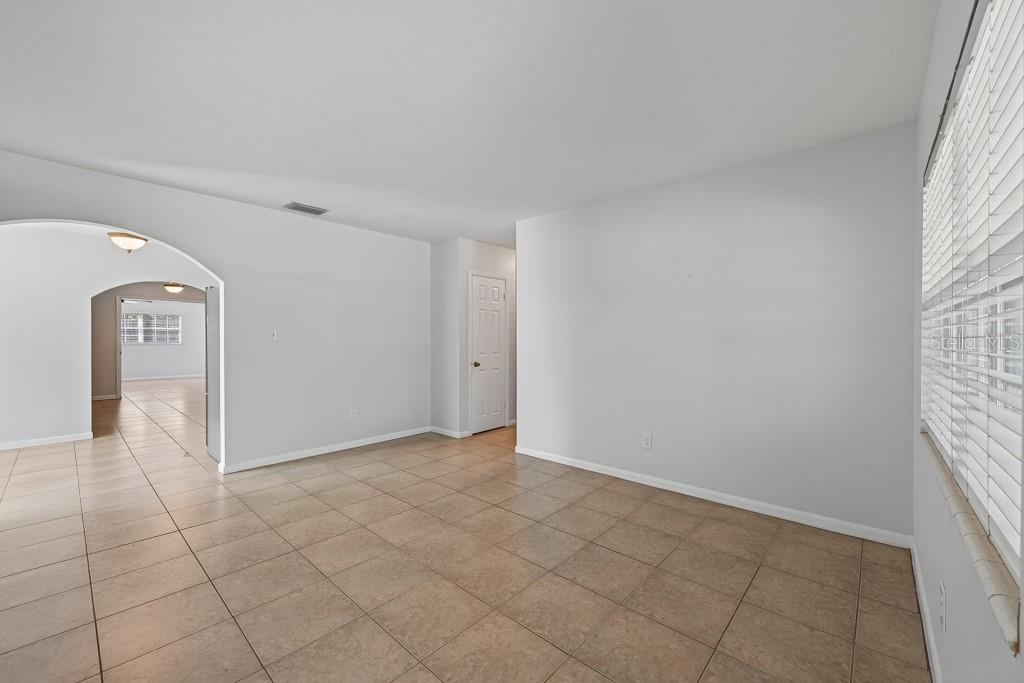 1708 POND LAKE DR — photo 4