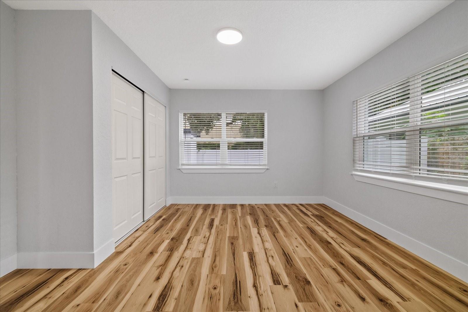1217 E 24TH AVE — photo 20