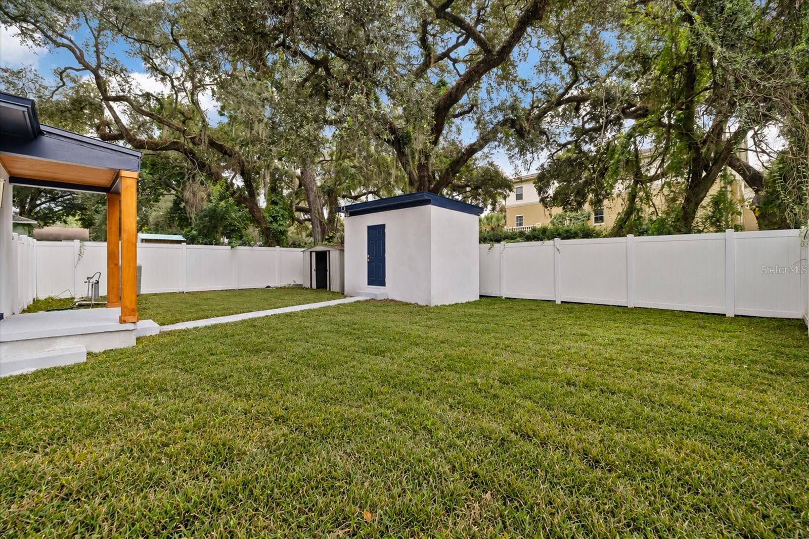 1217 E 24TH AVE — photo 30