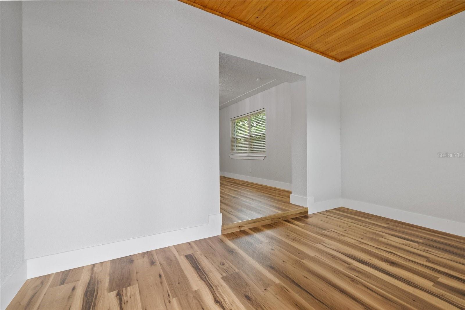 1217 E 24TH AVE — photo 7