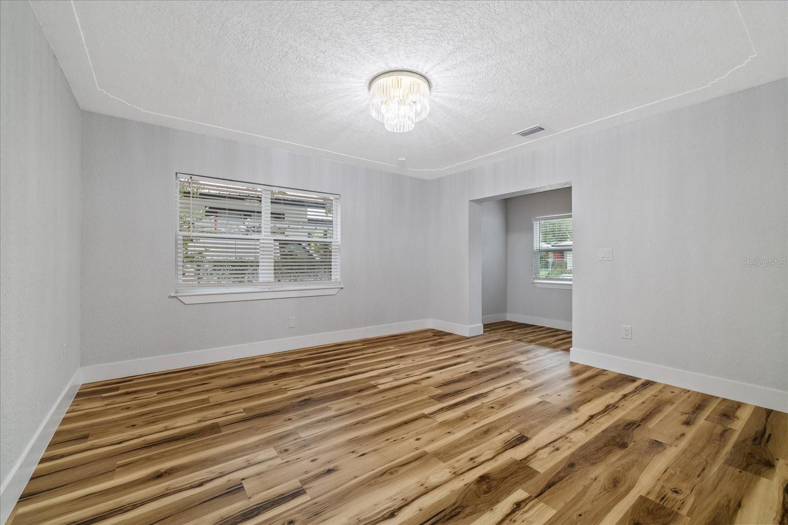 1217 E 24TH AVE — photo 9