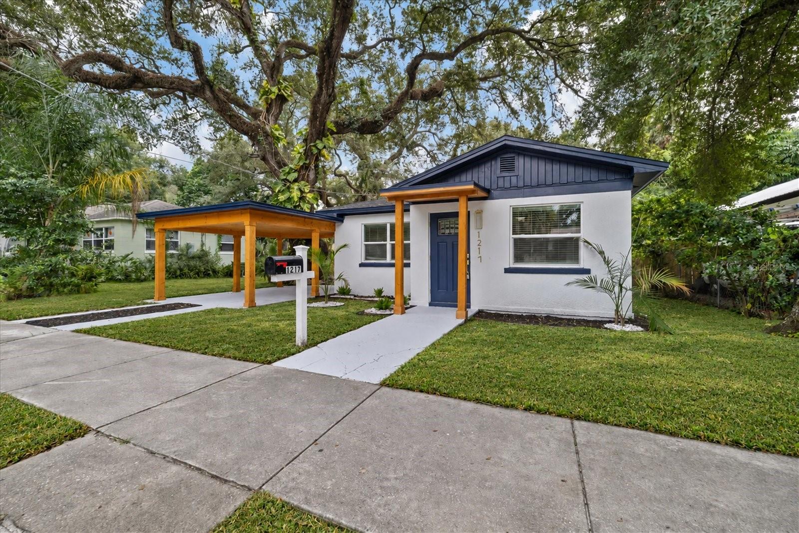 1217 E 24TH AVE — photo 3
