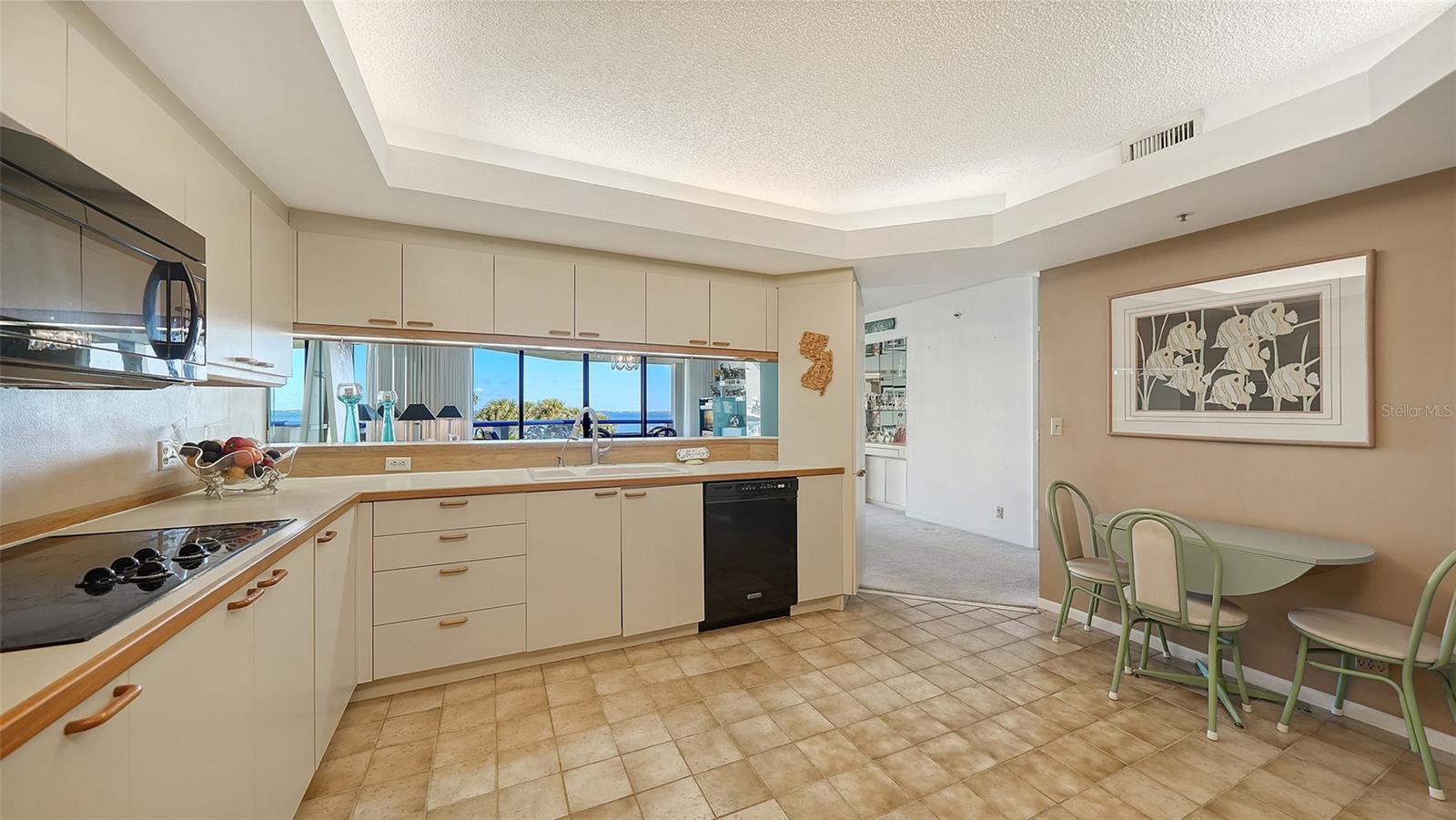 2110 HARBOURSIDE DR #523 — photo 34
