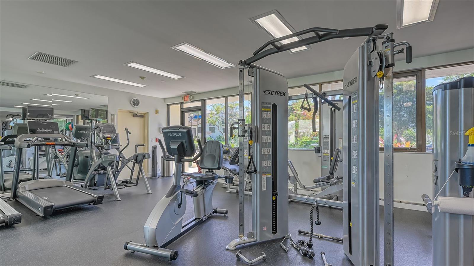 2110 HARBOURSIDE DR #523 — photo 44